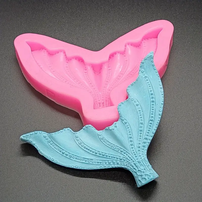 SILICONE MOLD Mermaid tail fondant mold. Pink